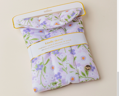 Preorder: Kindle Sleeve Floral Haven Lavender
